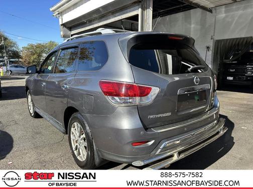 2015 Nissan Pathfinder SL