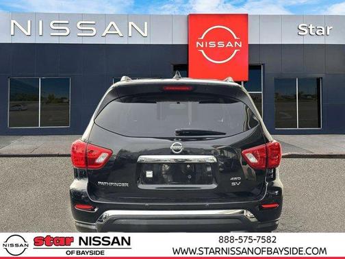 2019 Nissan Pathfinder SV