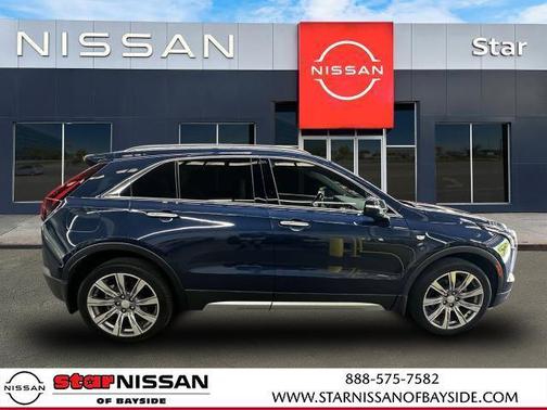 2022 Cadillac XT4 Premium Luxury