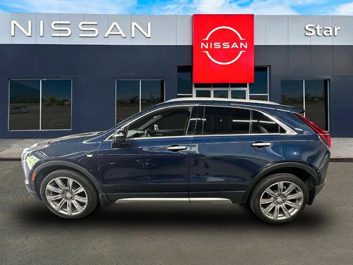 2022 Cadillac XT4 Premium Luxury