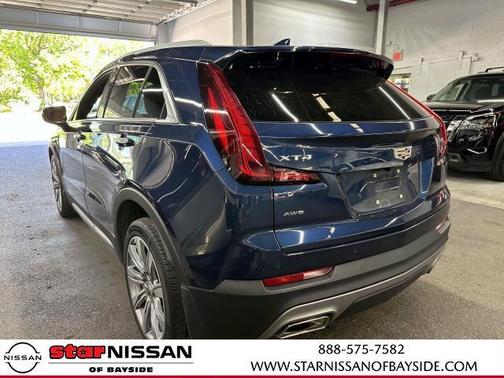 2022 Cadillac XT4 Premium Luxury