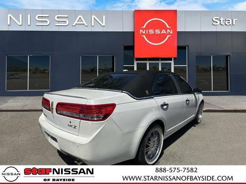 2011 Lincoln MKZ Base