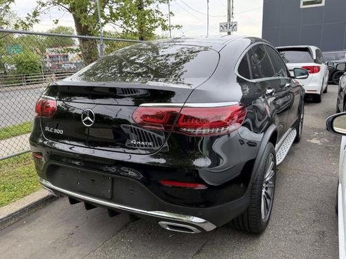 Black 2022 Mercedes-Benz GLC 300 4MATIC Coupe