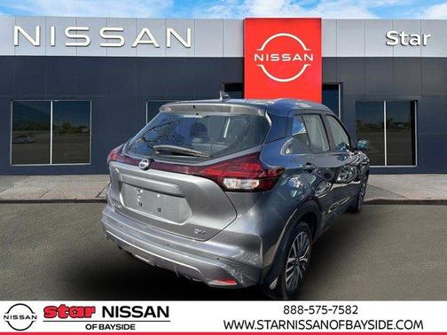 2022 Nissan Kicks SV