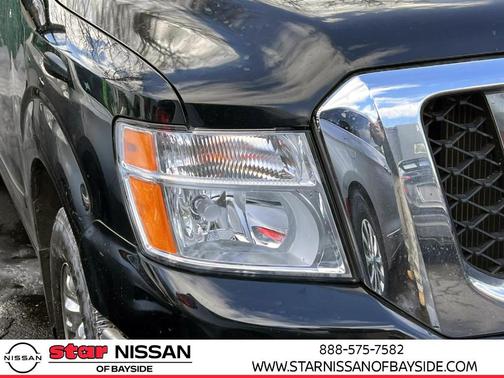 2016 Nissan NV Passenger NV3500 HD SL V8