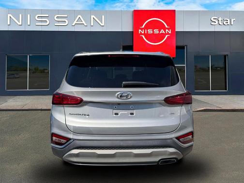 Silver 2020 Hyundai SANTA FE 2.4 SE