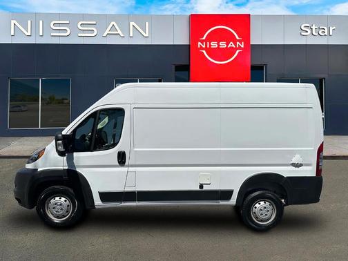 Bright White Clearcoat 2022 RAM ProMaster 1500 Base