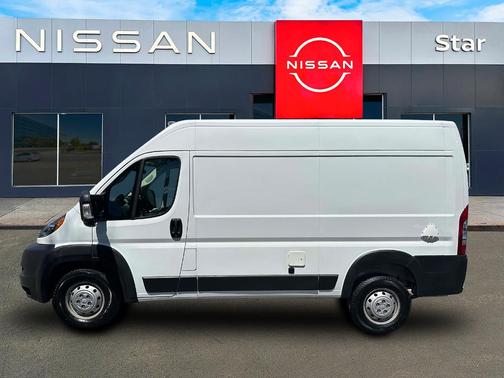 Bright White Clearcoat 2022 RAM ProMaster 1500 Base