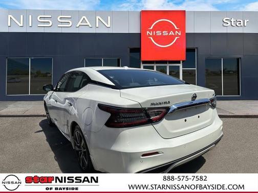 2021 Nissan Maxima SV