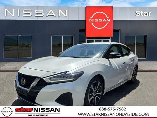 2021 Nissan Maxima SV