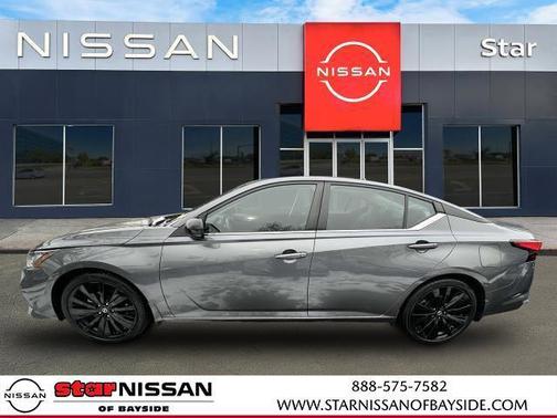 2022 Nissan Altima 2.5 SR