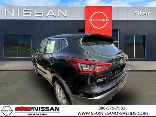 2022 Nissan Rogue Sport S