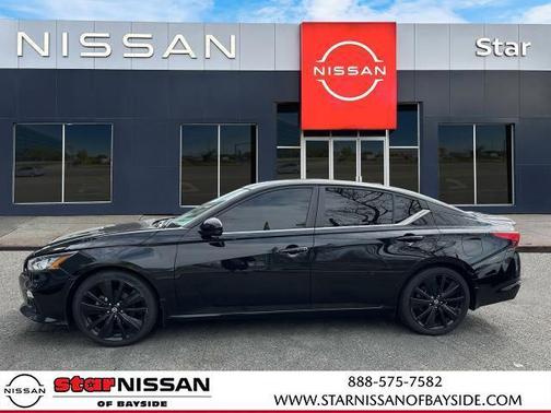 2022 Nissan Altima 2.5 SR