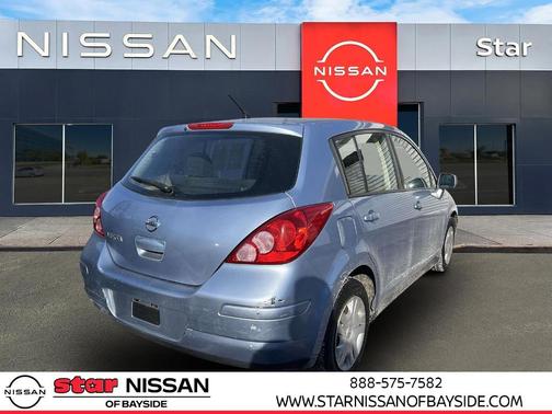 2011 Nissan Versa 1.8 S