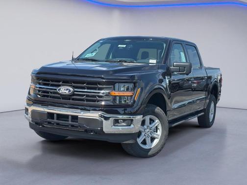 Agate Black Metallic 2026 Ford F-150 XLT