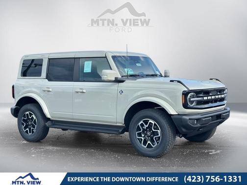 2025 Ford Bronco Outer Banks