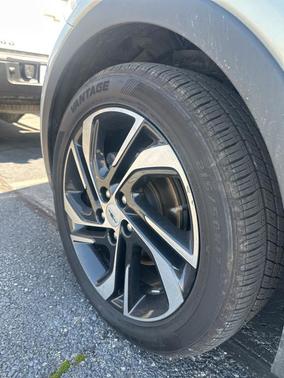 2023 Chevrolet Bolt EV 2LT