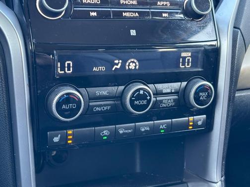 2022 Subaru Ascent Limited 8-Passenger