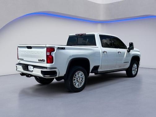 2021 Chevrolet Silverado 2500 High Country