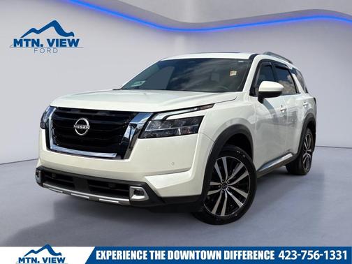 2024 Nissan Pathfinder Platinum
