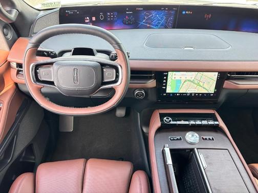 2025 Lincoln Navigator L Reserve