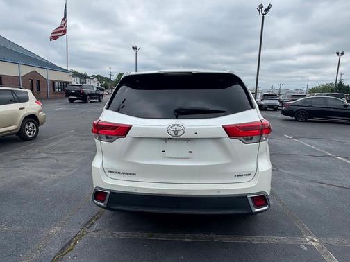 2019 Toyota Highlander Limited