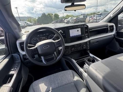 2024 Ford F-350 XLT