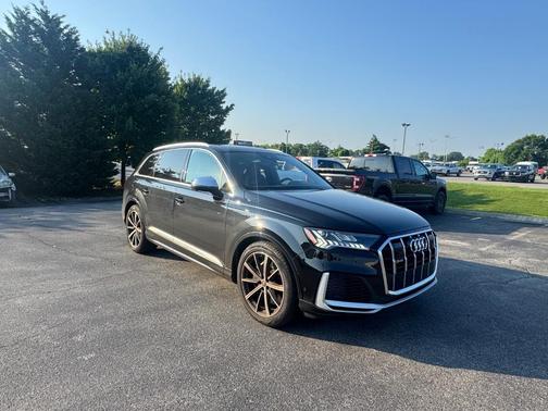 2022 Audi SQ7 4.0T Premium Plus