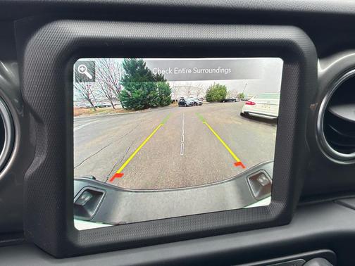 2022 Jeep Gladiator Overland