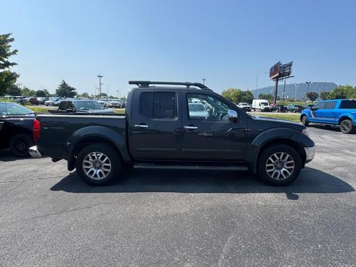 2012 Nissan Frontier SL