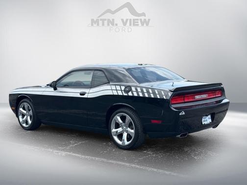 2014 Dodge Challenger SXT