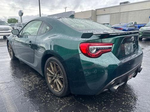 Green 2020 Toyota 86 Hakone Edition