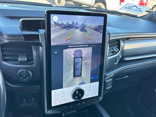 2023 Ford Expedition Max Platinum