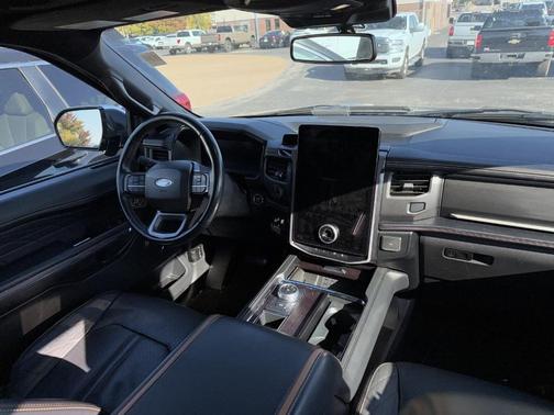 2023 Ford Expedition Max Platinum