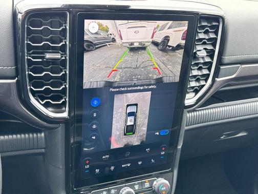 2025 Ford Ranger Lariat