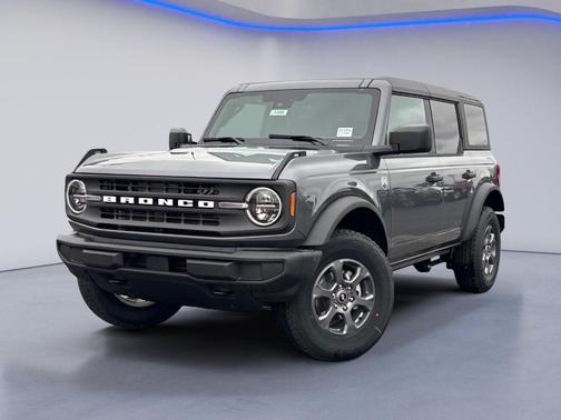 Carbonized Gray Metallic 2026 Ford Bronco Big Bend