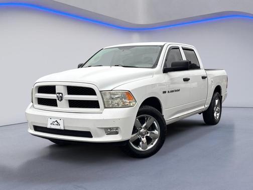 2012 RAM 1500 ST