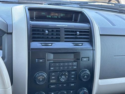 2011 Ford Escape XLS