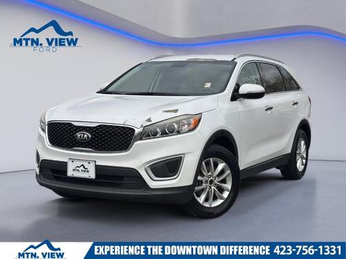2018 Kia Sorento LX