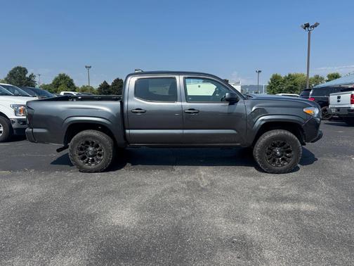 2021 Toyota Tacoma SR
