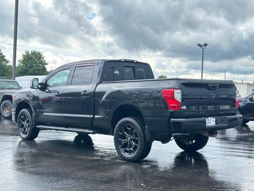2019 Nissan Titan XD SL
