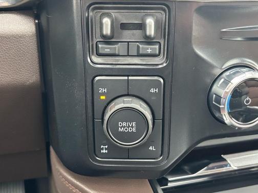 2025 Ford F-350 King Ranch