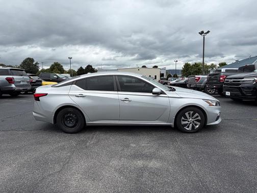 2020 Nissan Altima 2.5 S