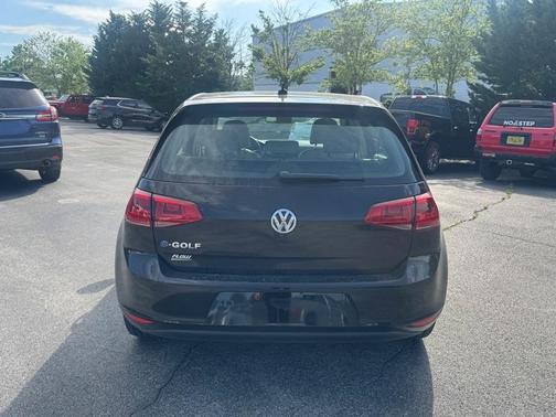 2016 Volkswagen e-Golf SEL Premium