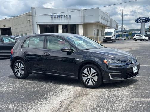 2016 Volkswagen e-Golf SEL Premium