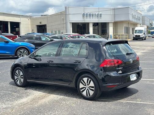 2016 Volkswagen e-Golf SEL Premium