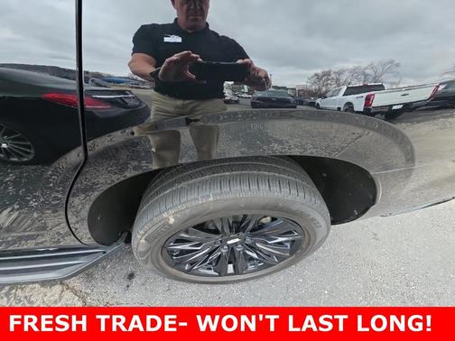 2022 Cadillac Escalade Sport