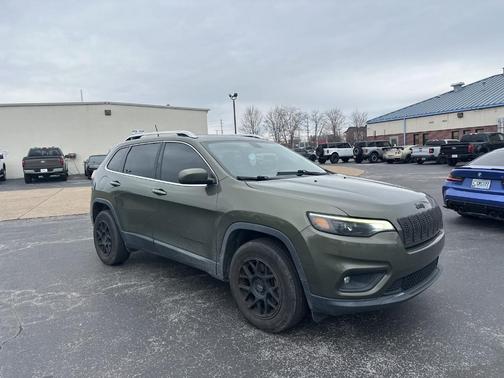 2019 Jeep Cherokee Latitude Plus