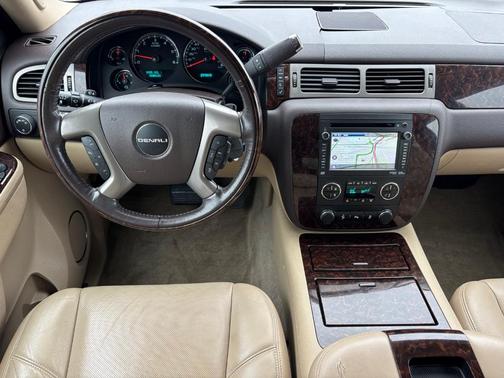 2014 GMC Yukon Denali