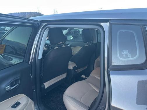 2020 Jeep Compass Sport